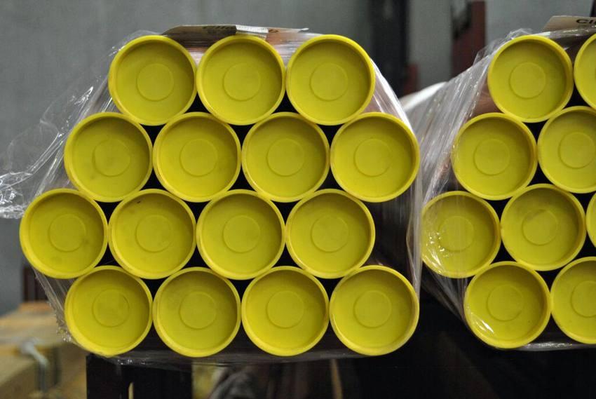 Tubo de cobre con tapones